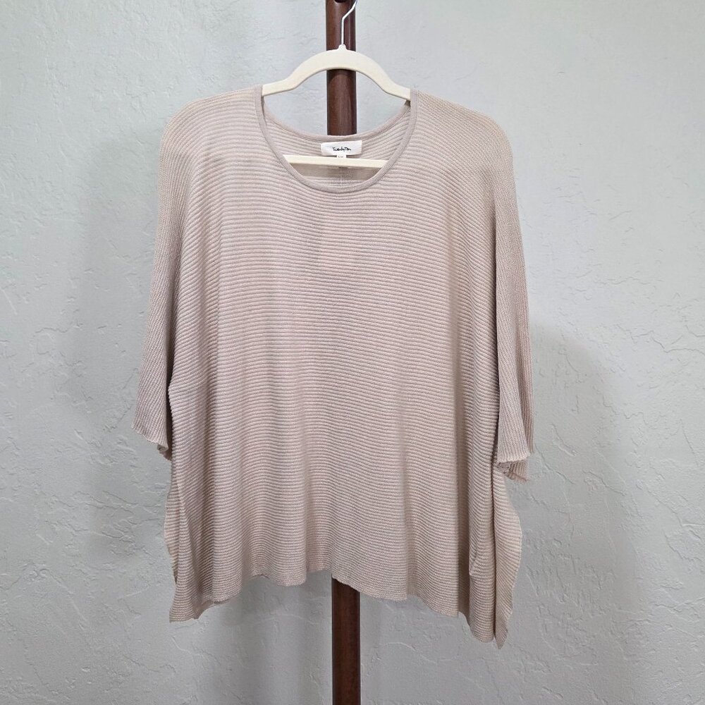 Lightweight Boxy Knit With High Side Slits‎